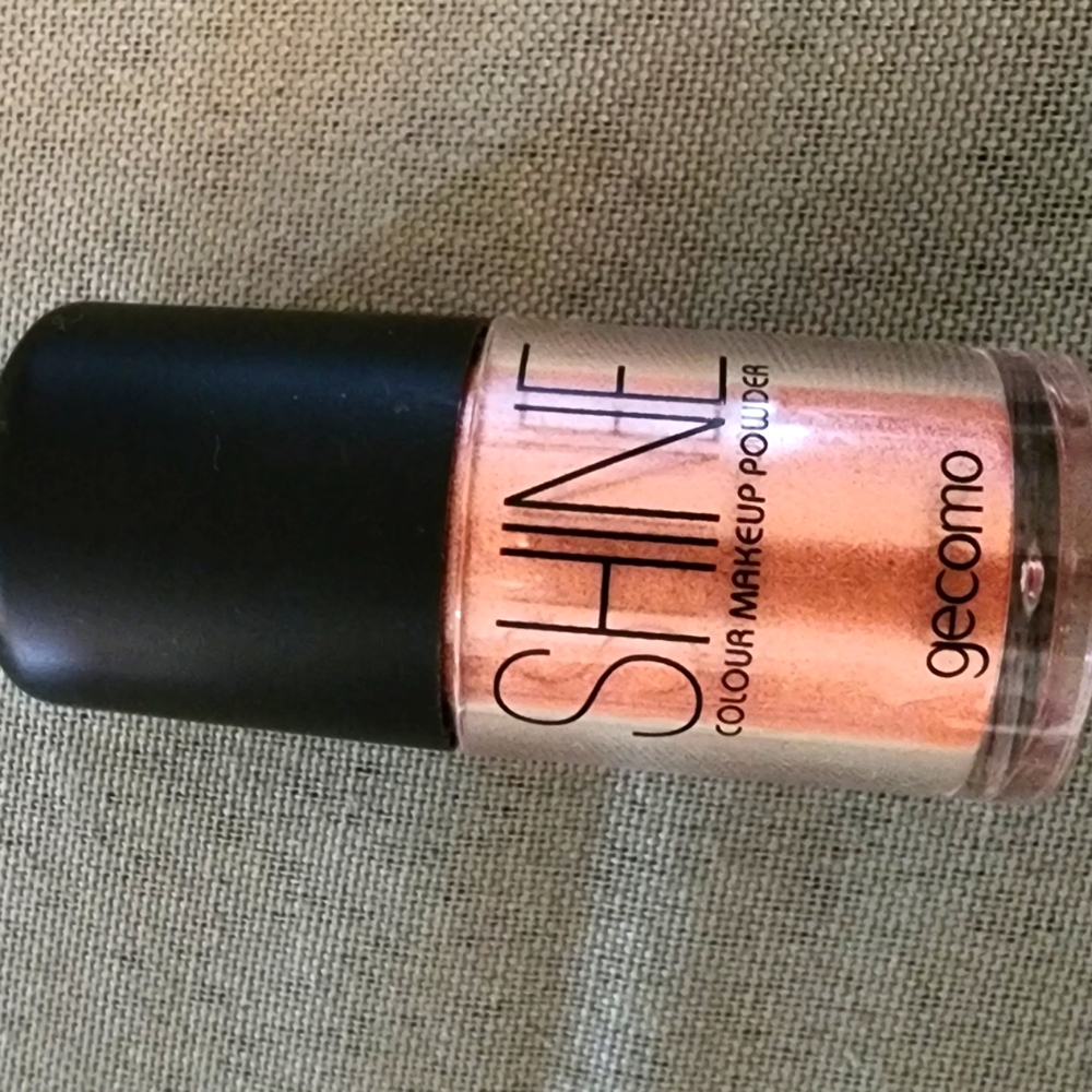 Shine contour makeup powder